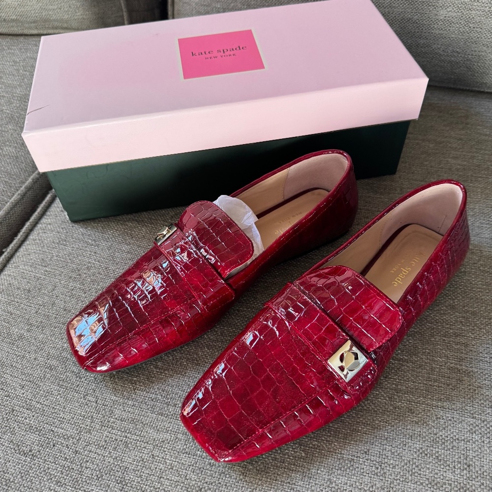 New Kate Spade Red Patent Embossed Croc Leather Loafers